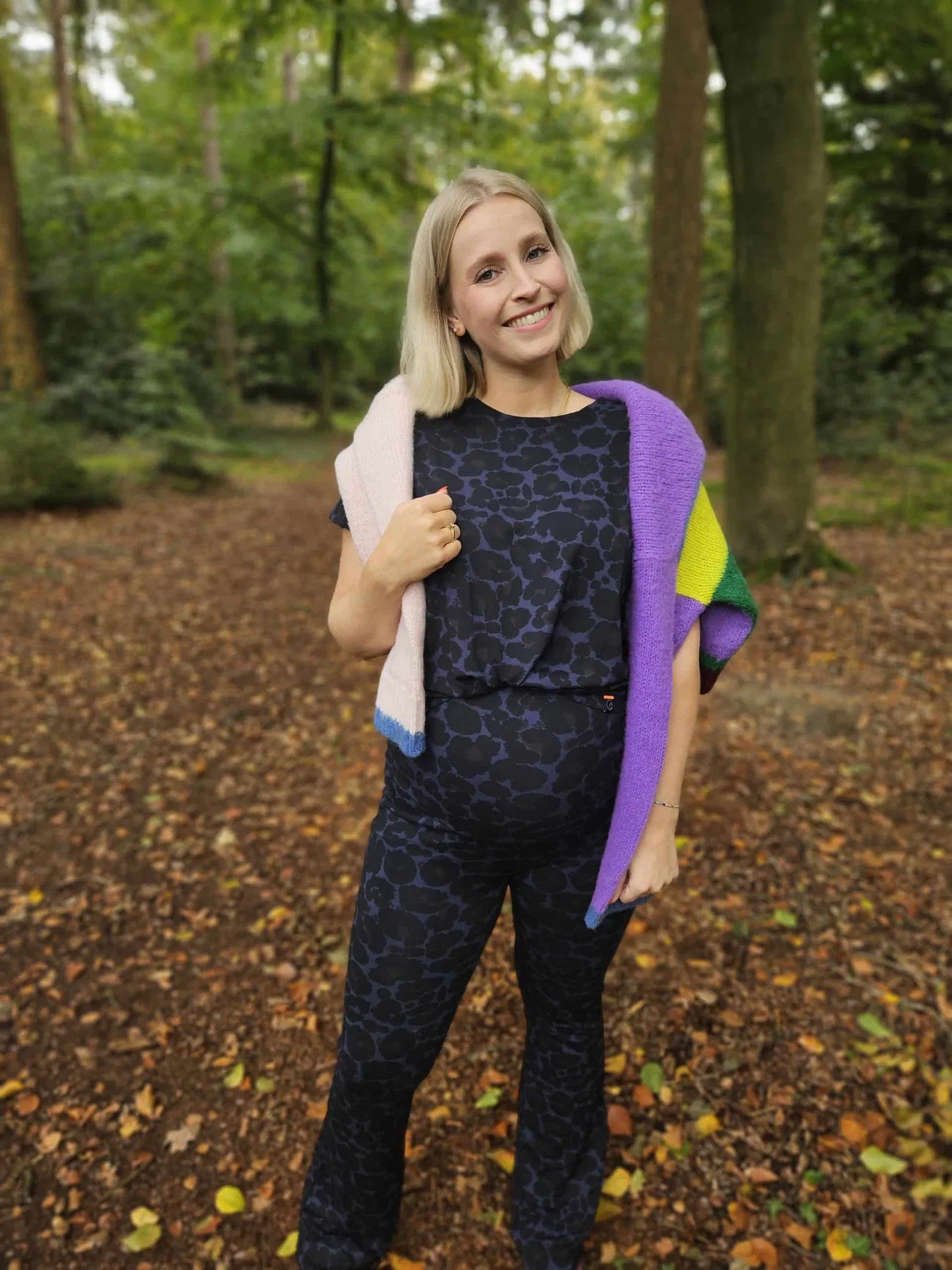 Swan and the people | Shirt korte mouw | Leopard blauw