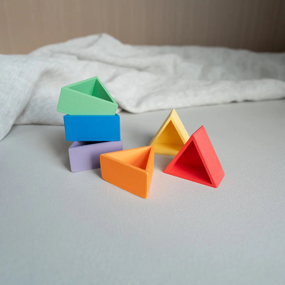 Grennn | Mandigo | Driehoek | Regenboog