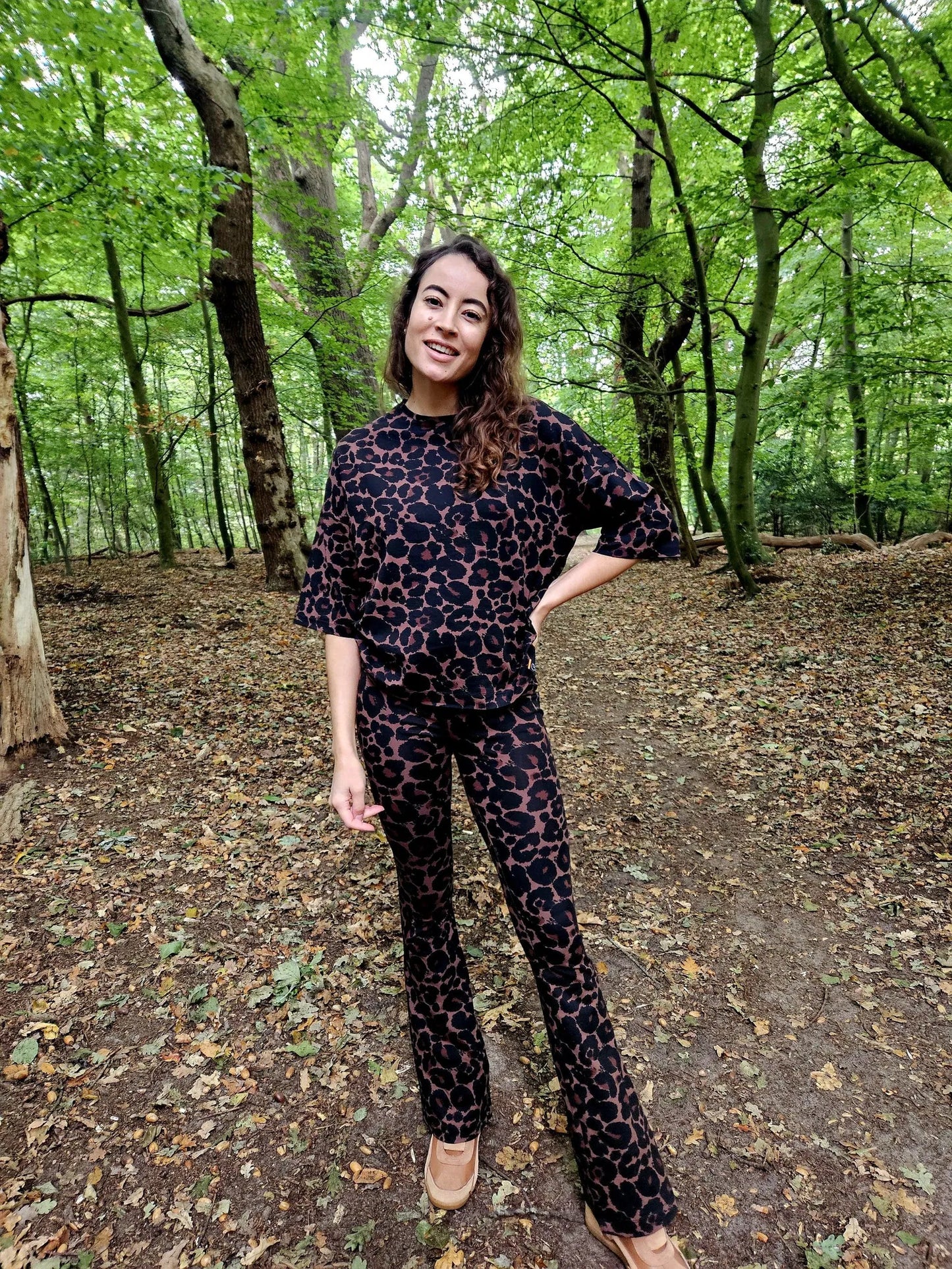 Swan and the people | Shirt driekwart mouw | Leopard bruin