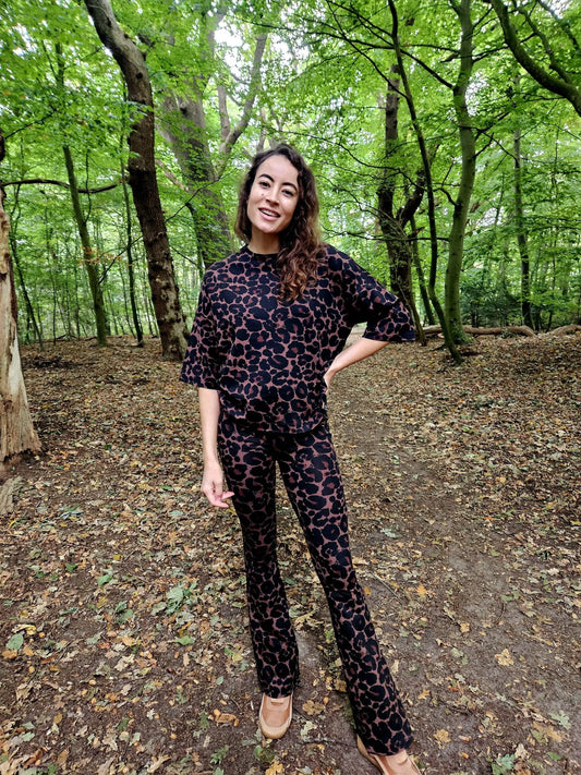 Swan and the people | Shirt driekwart mouw | Leopard bruin