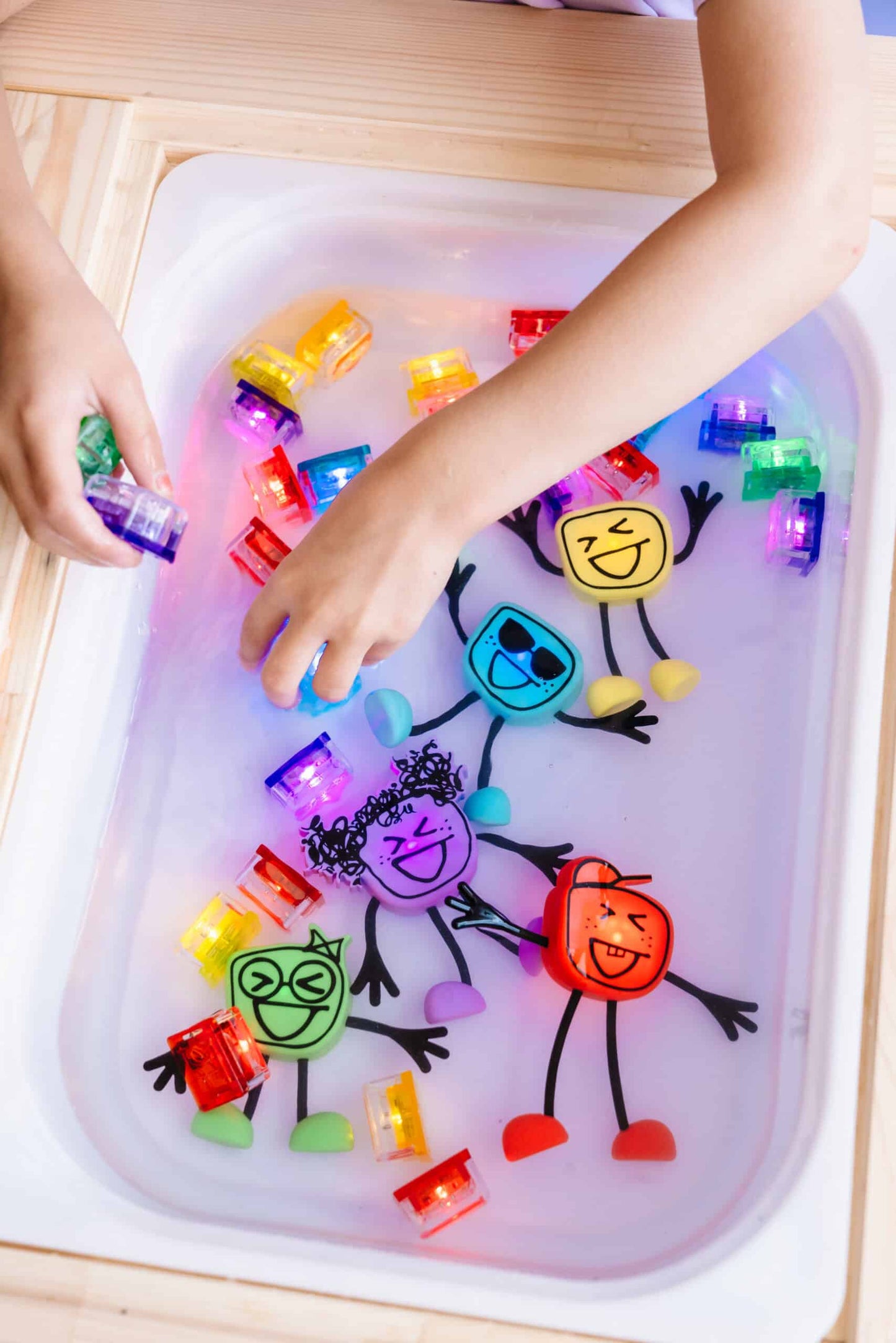 Glo Pals | Characters | Groen | Pippa