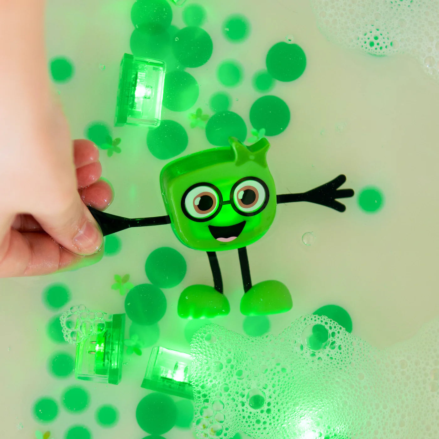 Glo Pals | Characters | Groen | Pippa