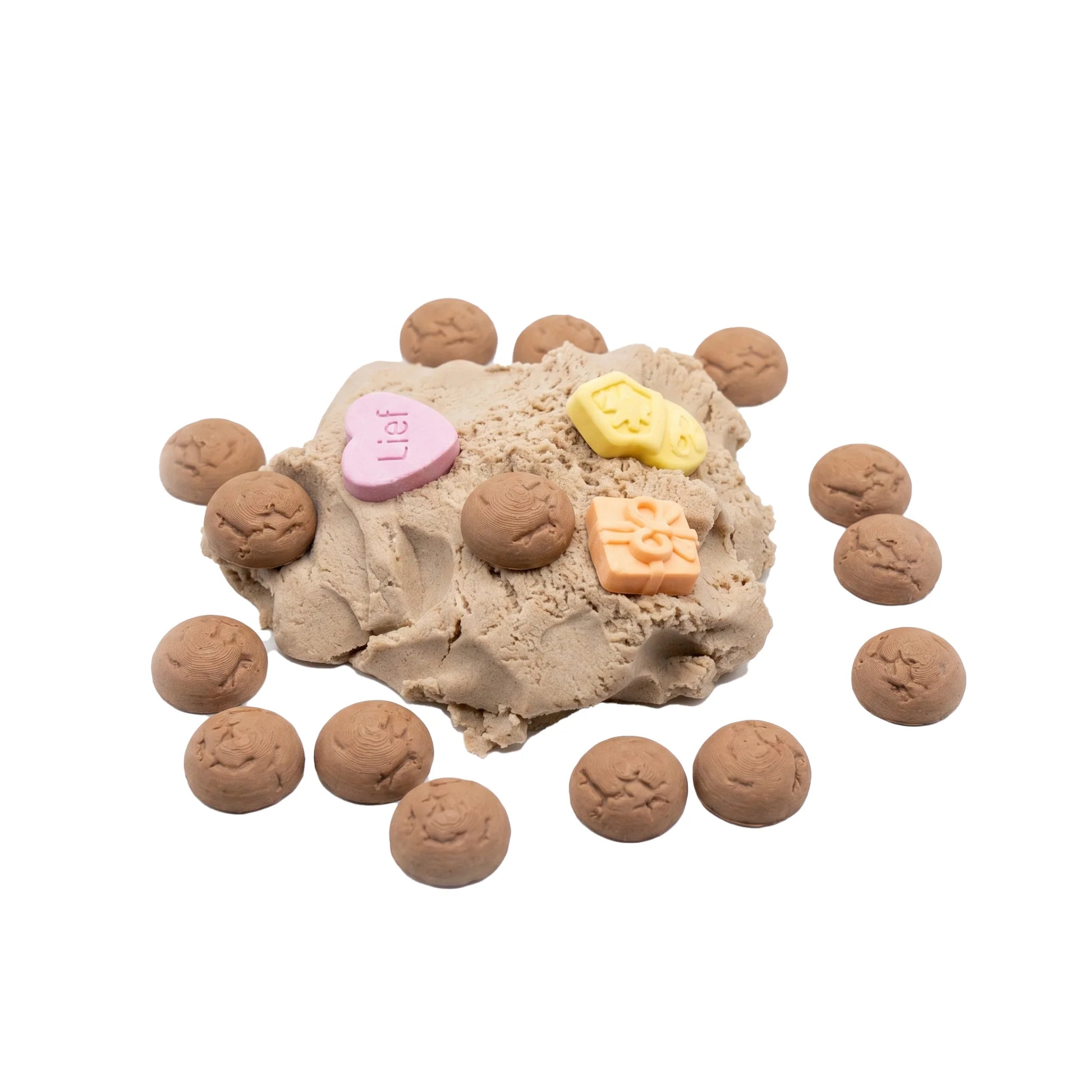 Inhoud van Grennn Magic Sand schoencadeau met kruidnotenmix