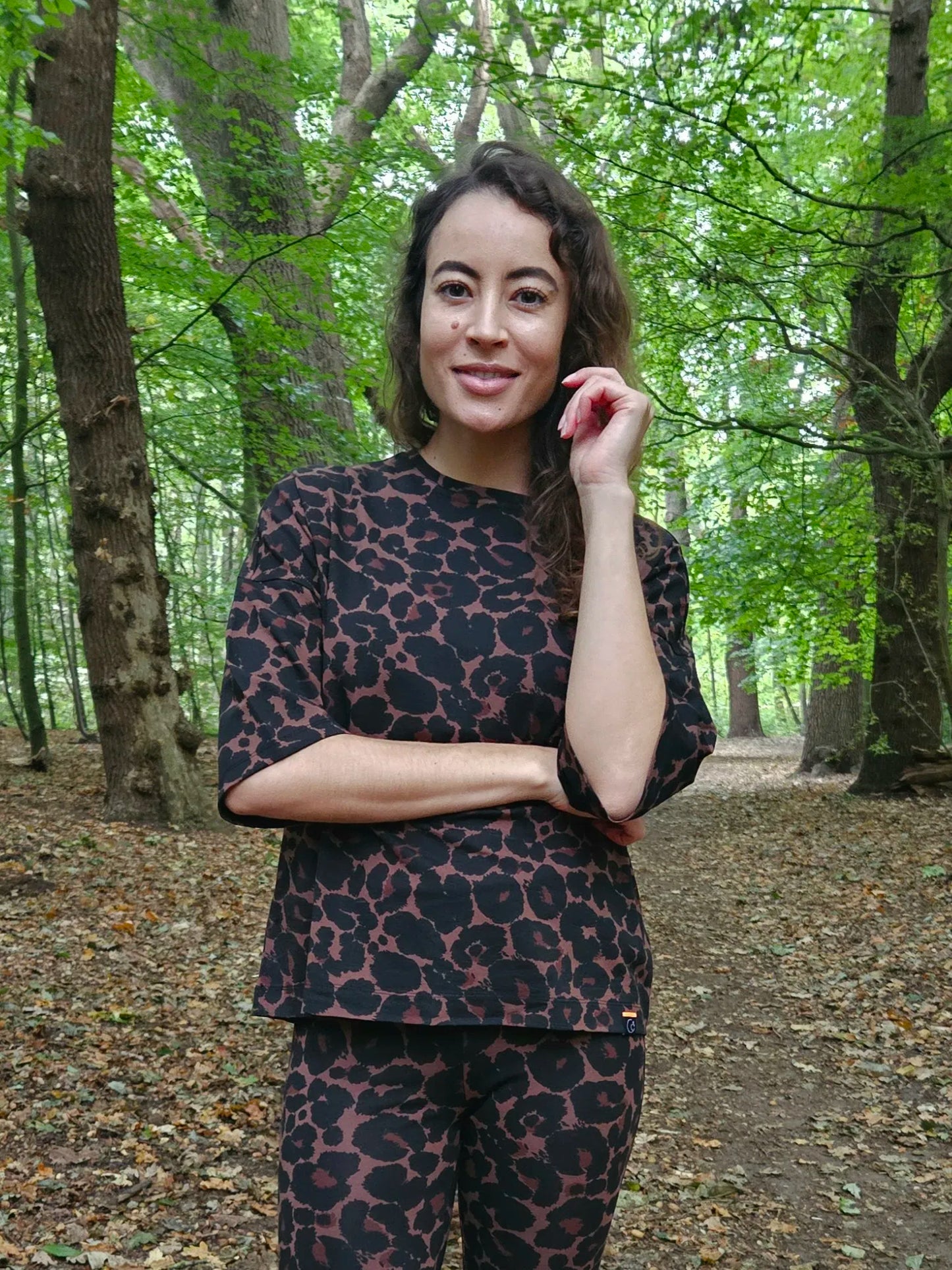 Swan and the people | Shirt driekwart mouw | Leopard bruin