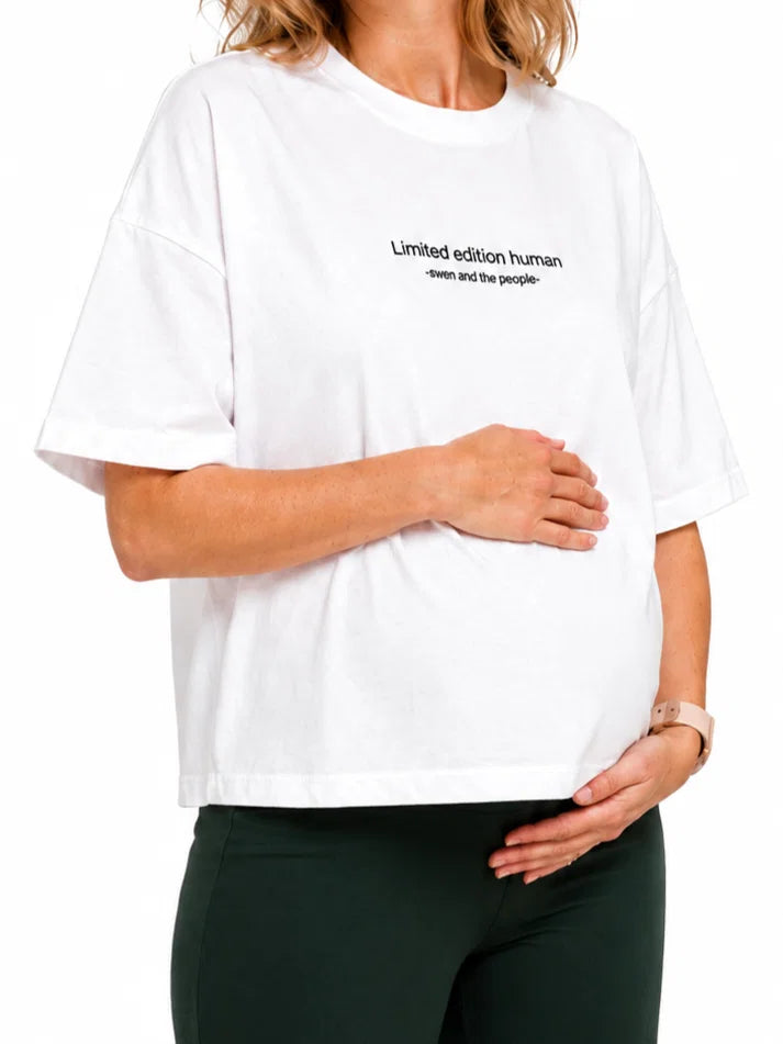 Swan and the people | Oversized top | Wit