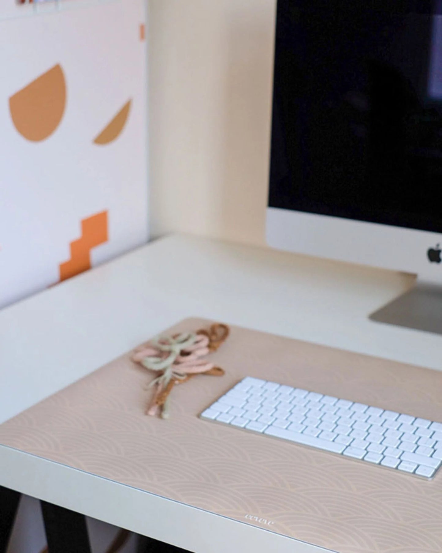 Eeveve | Bureaumat | Rainbow | Mocha