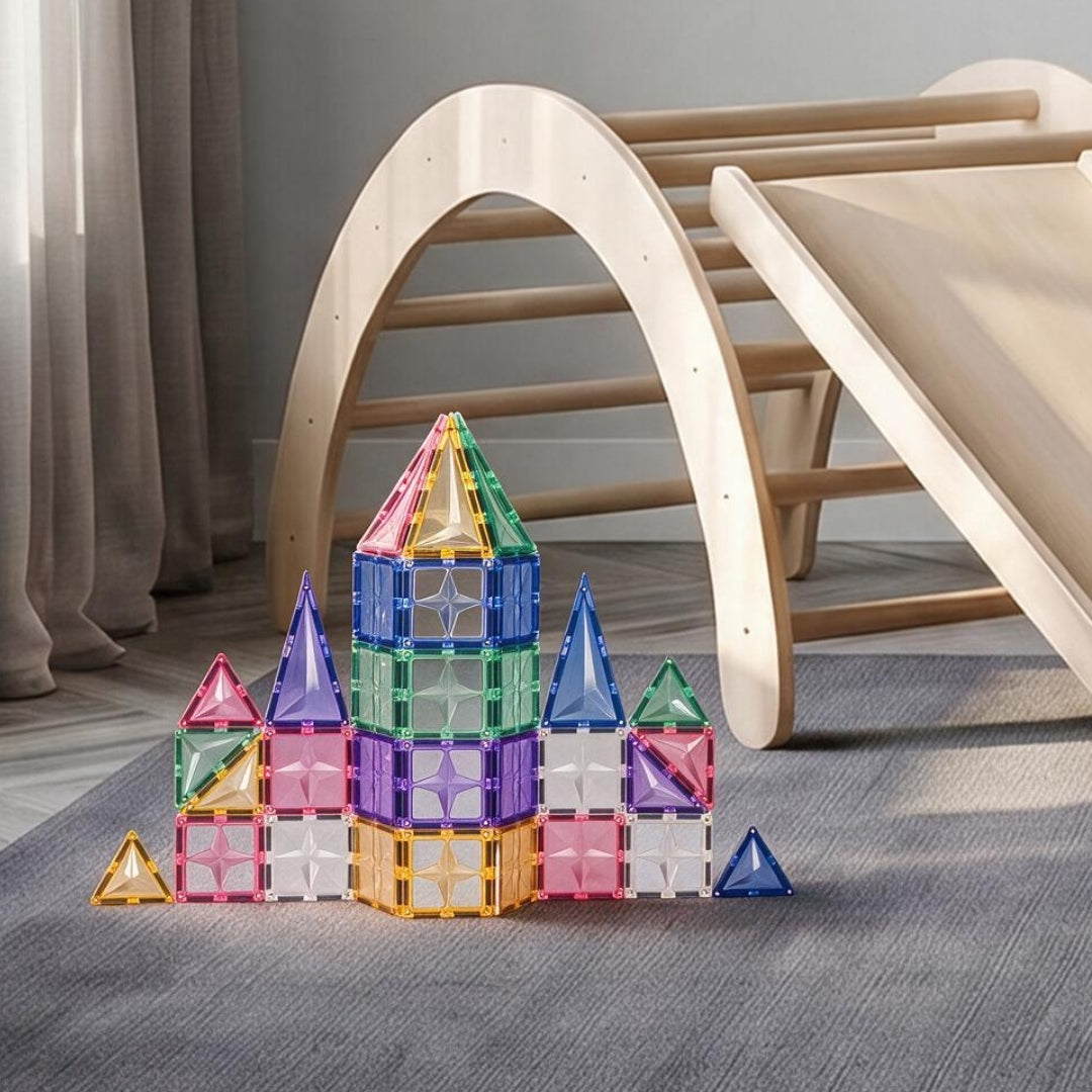 Kasteel gebouwd met Coblo Pastel magnetische tegels
