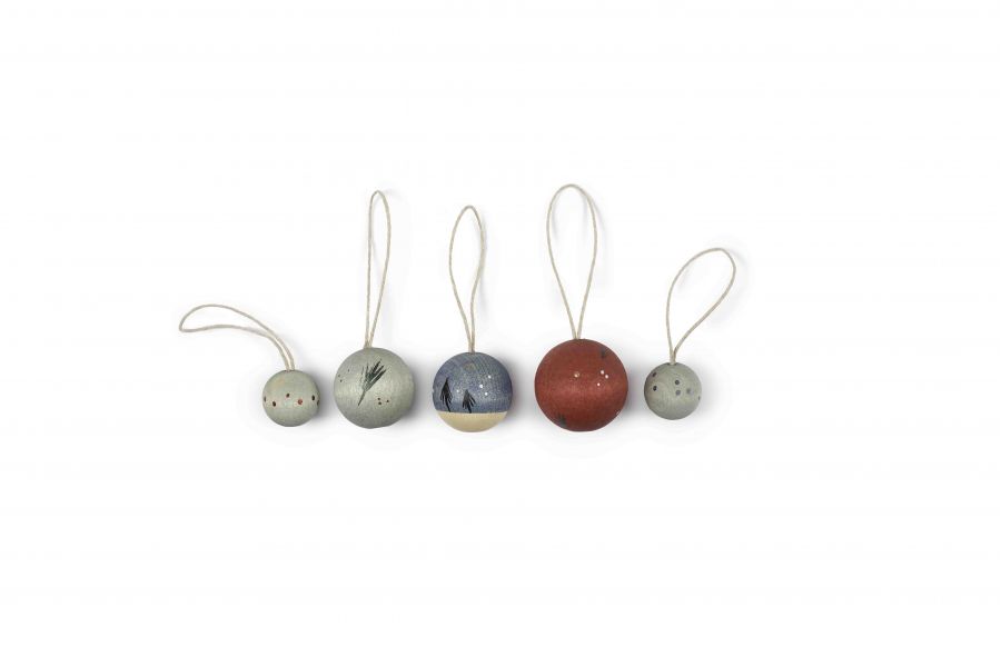 Vijf handbeschilderde Wish Balls ornamenten met ophangdraad
