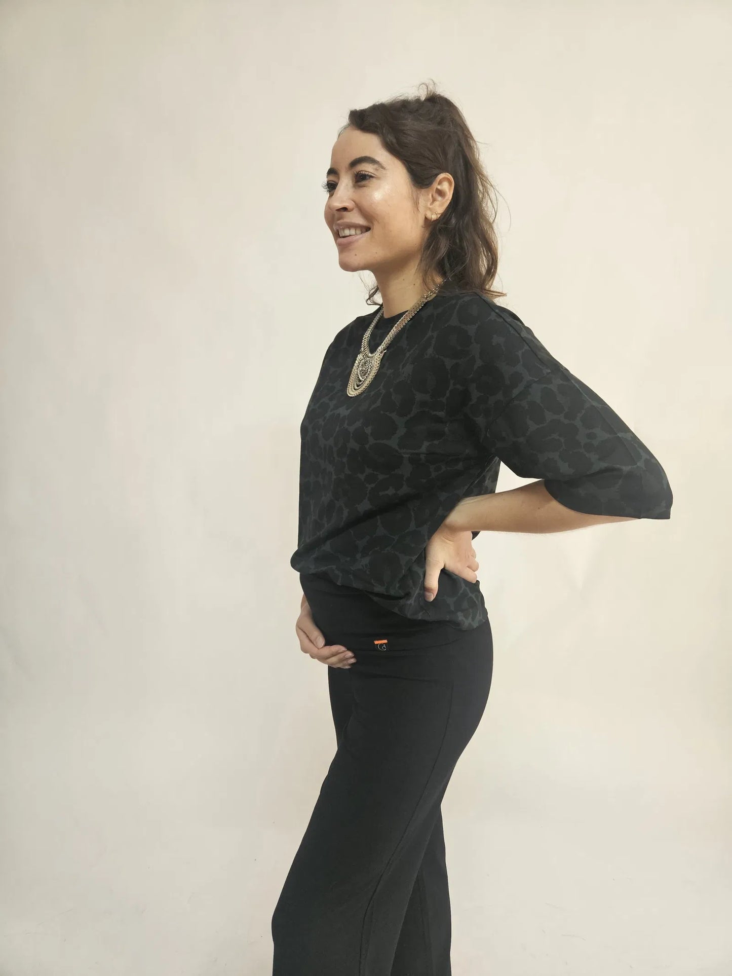 Swan and the people | Shirt driekwart mouw | Leopard groen